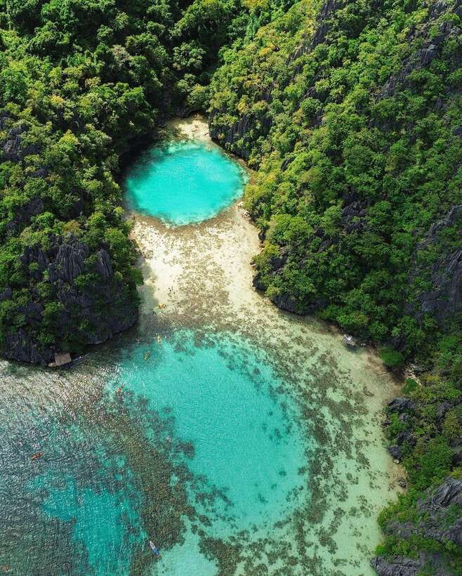 Coron Ultimate Tour: 7 Destinations with Lunch & Transfers - Lunch on the island, with plenty of time to refuel