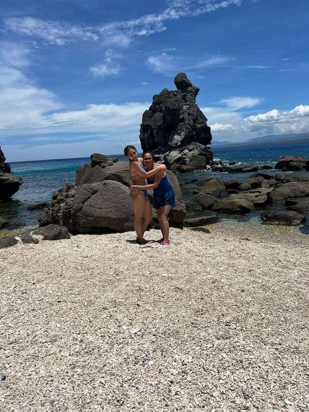 Dumaguete Apo Island Snorkel with turtle Tour - The outrigger crossing to Apo Island