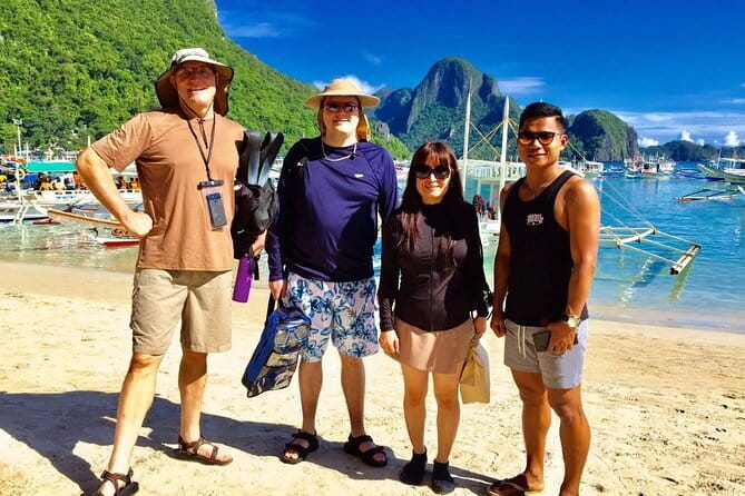 El Nido Group Tour A with Beach Lunch - What the Boat Day Feels Like in Practice
