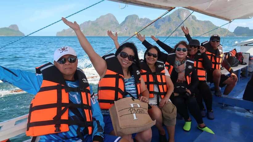 El Nido: Island Hopping TOUR A with Lunch, Transfer & EDTF - Shimizu Island is the practical lunch stop