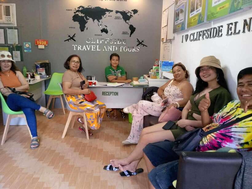 El Nido Island Tour A - Payong-payong Beach keeps the middle of the day easy