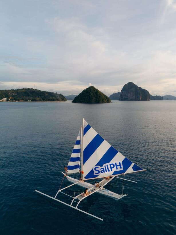 El Nido Islands: Shared Paraw Sunset Sailing - Setting Sail Across Bacuit Bay at 4:00 PM