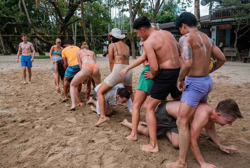 El Nido: Jeepney Adventure Tour with Lunch - Who will enjoy this most