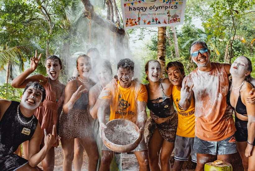 El Nido: Jeepney Adventure Tour with Lunch - Lio Beach: one hour for swimming and games