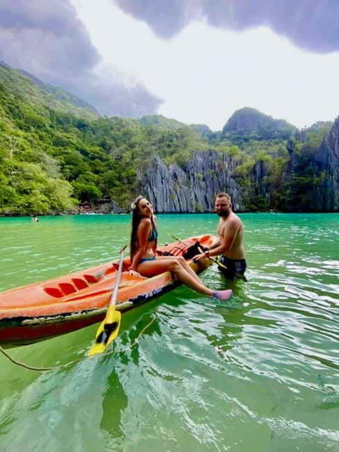 El Nido Private Tour: Adventure with Highlights from A & C - A private route through El Nido’s famous islands