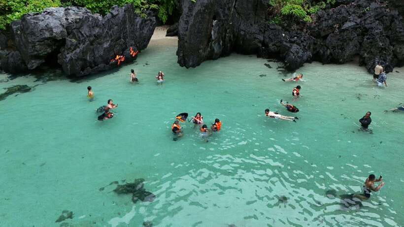 El Nido:Private Tour D with Highlights Small & Cadlao Lagoon - Key points at a glance
