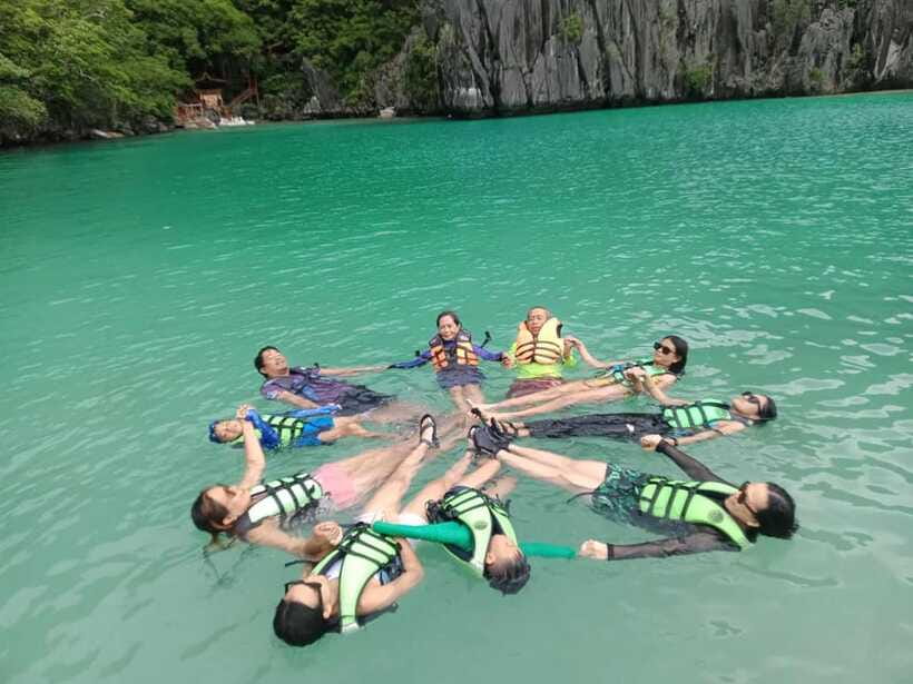 EL NIDO: Sharing/Joiner Island Hopping Tour A w/BUFFET LUNCH - Food, crew, and organization