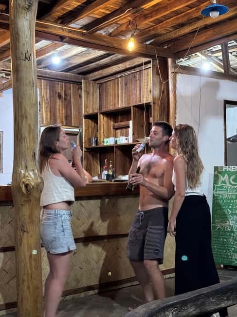 El Nido, Sibaltan: Family Dinner, Bonfire and Karaoke - Karaoke With Songs From Around the World
