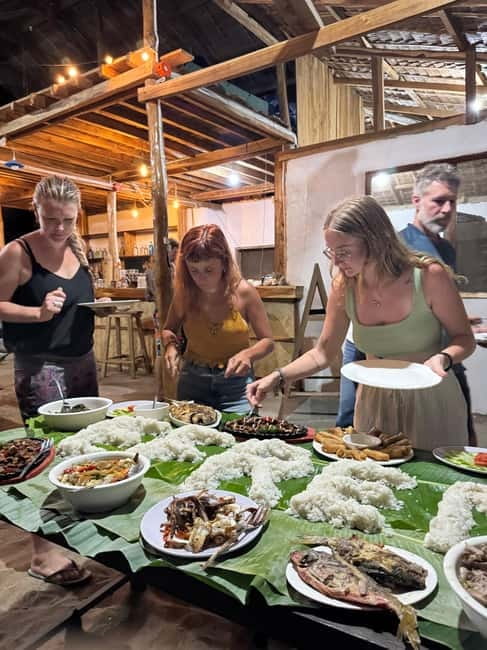 El Nido, Sibaltan: Family Dinner, Bonfire and Karaoke - Is the $40 Price Good Value?