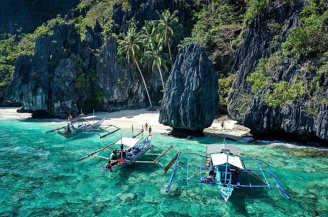 El Nido Tour B - Private Tour with Lunch (Full Day) - Cathedral Cave and the big natural setting