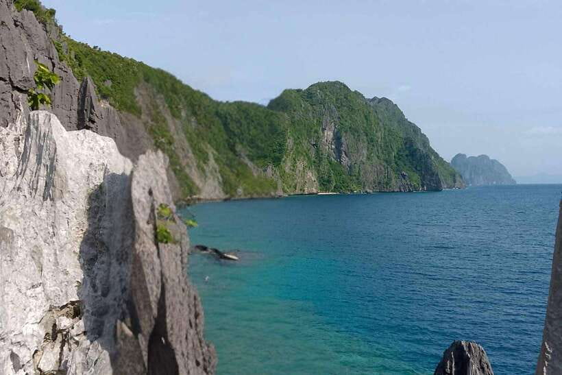 El Nido: Tour C to Hidden Beach, Helicopter Island & More - Starting near Grounded Coffee in El Nido