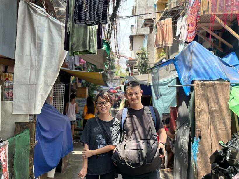 Explore Manila Slums and Hidden Market - Walking through Tondo’s residential alleys