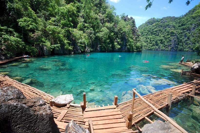 From Coron: Twin Lagoon and Skeleton Wreck Cruise with Lunch - Kayangan Lake and the climb to clear water