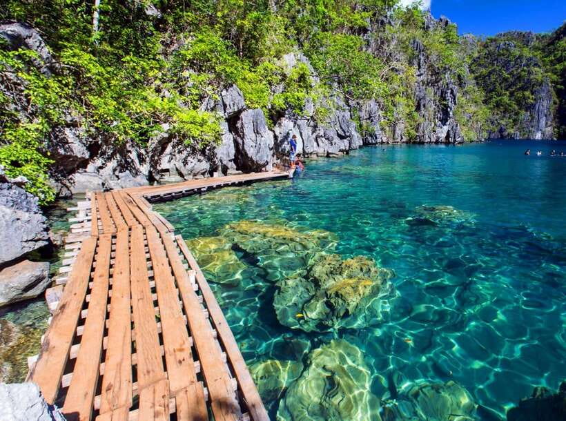 From Coron: Twin Lagoon and Skeleton Wreck Cruise with Lunch - Starting from Coron Town and heading toward Malcapuya Island
