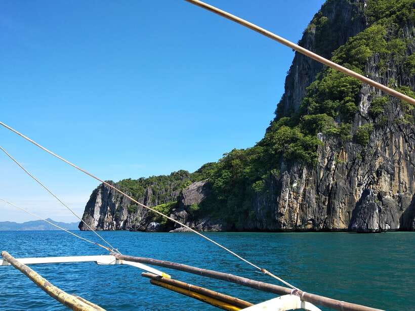 From Puerto Princesa: Day Trip to El Nido and Island Hopping - Secret Lagoon, a small opening in the cliffs
