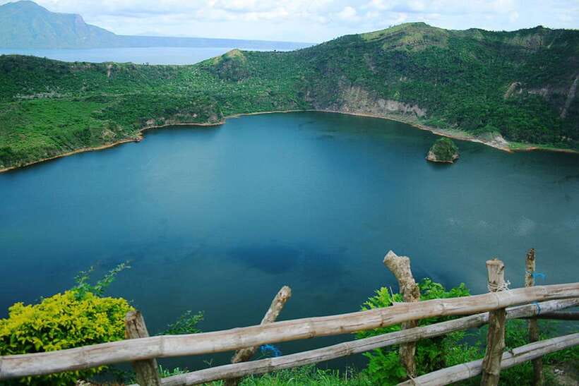 Full-Day Manila City, Tagaytay Taal Volcano and Lake Tour - The drive to Tagaytay Ridge