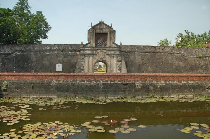 Half-Day Manila City Tour - Rizal Park connects memory and national identity