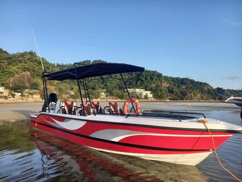 Half-Day Seasation Premium Speedboat Group Island Hopping - The speedboat ride and the limestone cliffs