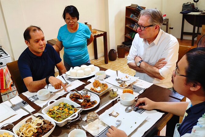 Home Cooked Meal with a Filipino Grandma - A Two-and-a-Half-Hour Look at Filipino Food