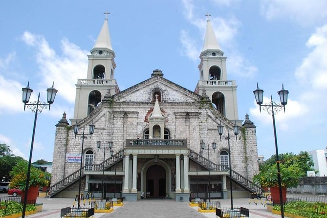 Iloilo City Tour (Garin Farm, Molo Mansion/Church, Vanishing Mansion) - La Paz batchoy at Netong’s