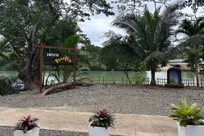 Iwahig River Cruise and Firefly Watching Tour in Puerto Princesa - Why the Iwahig River is the real attraction