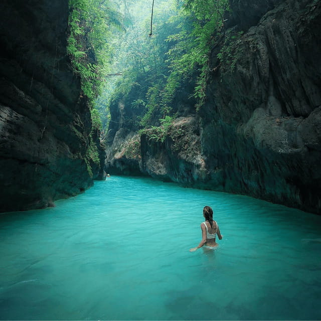 Kawasan Falls Canyoneering Transfers from Cebu with Lunch - Who will enjoy this most?