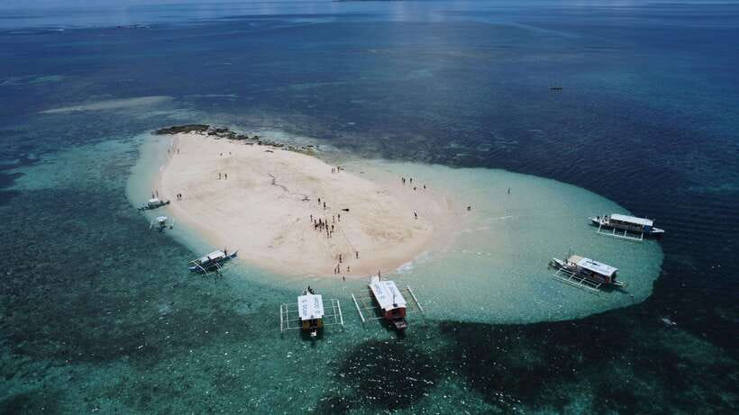 Luna: Siargao Tri-Island Tour with Drone, GoPro Shots, Lunch - Key points at a glance
