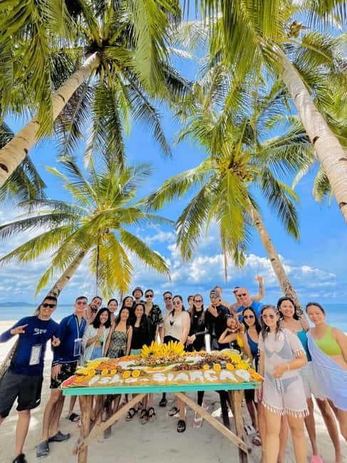 Luna: Siargao Tri-Island Tour with Drone, GoPro Shots, Lunch - Guyam Island: a final swim and photo stop