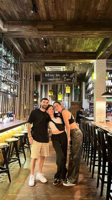 Makati Bar Crawl - Hidden Bar, Speakeasy and Pub - What happens at the four or five stops