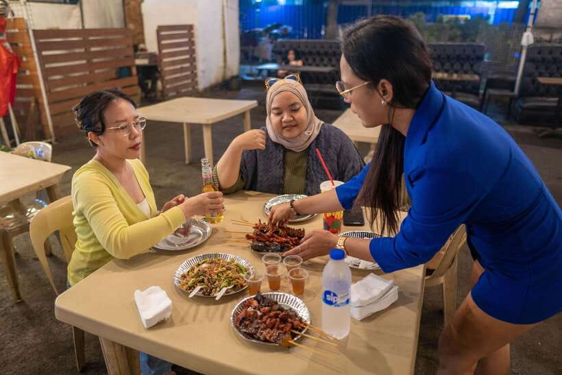 Makati: Street Food Experience with a Local Guide - Who will enjoy this experience most