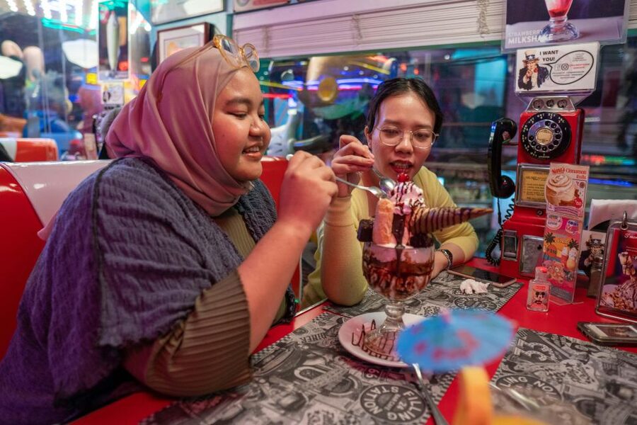 Makati Street food Tour, End with a Rooftop City View - The rooftop finish at 360 degrees