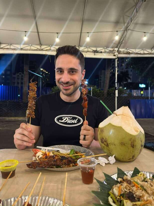 Makati Street food Tour, End with a Rooftop City View - Is $72 fair for two hours?