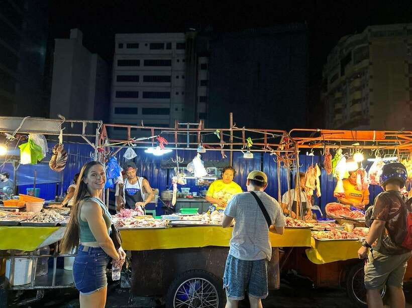 Manila: Chinatown Nighttime Tour by Tuk-Tuk - Who will enjoy this Manila night tour?