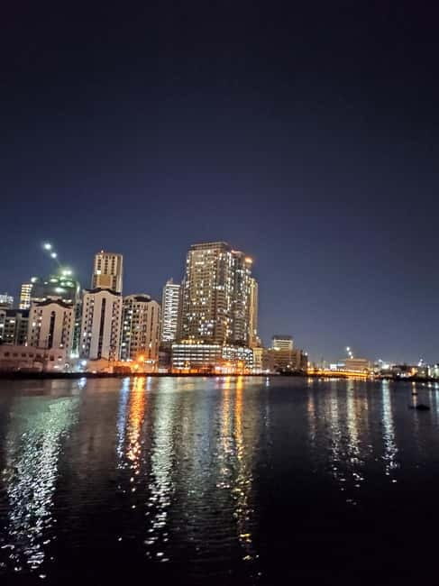 Manila: Enchanting Night Tour of Manila's Historic Landmarks - Chinatown at 8:00pm, a look rather than a market stop