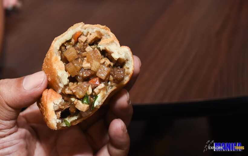 Manila: Guided Food Tour of Binondo with Tastings - Mami, comfort food with a local place in Manila