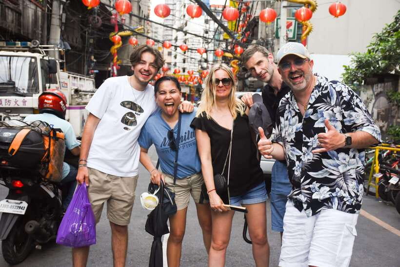 Manila: Guided Food Tour of Binondo with Tastings - How much walking and planning to expect