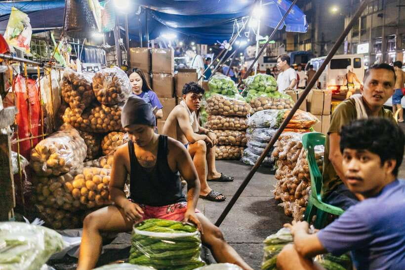 Manila: Guided Night Market Experience - Should you book the Divisoria night market experience?