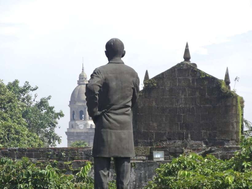 Manila: Old & New 4-Hour City Tour - Manila in four hours: what this tour really offers