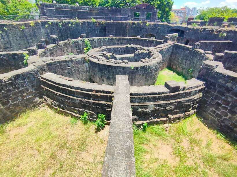 Manila: Rich History of Intramuros Private Tour - Starting at Baluarte de San Diego and Baluarte de San Francisco de Dilao