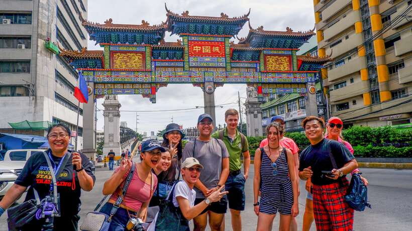 Manila: Sightseeing and Food Walking Tour with Tastings - Binondo Chinatown, one bite at a time
