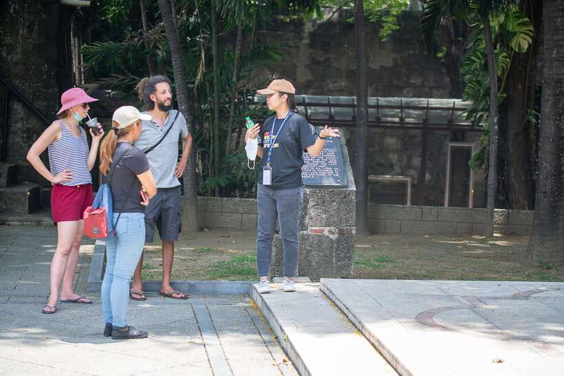 Manila: Sightseeing and Food Walking Tour with Tastings - Price, pace, and what you receive for $58
