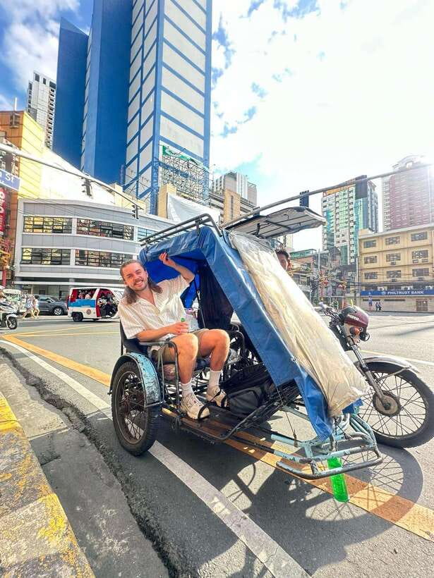 Manila Tuktuk and Jeepney Ride Guided Tour - Manila from the passenger seat