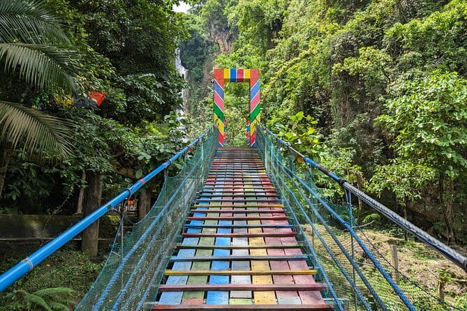 Moalboal Sardine Run, Sea Turtle and Mantayupan Falls - Mantayupan Falls and the change from sea to forest