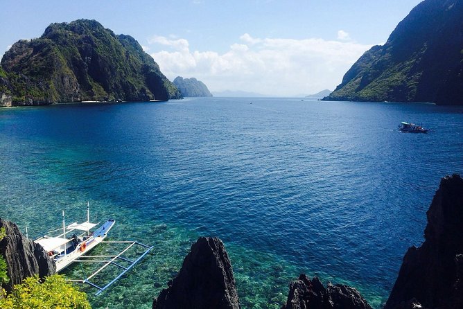 Off the Beaten Path Private Tour El Nido (Sibaltan) - Why the two-route format matters in El Nido