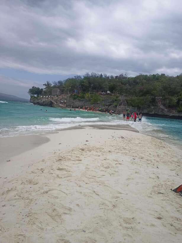 Oslob: Whale Sharks, Tumalog Falls & Sumilon Trio Adventure - FAQ