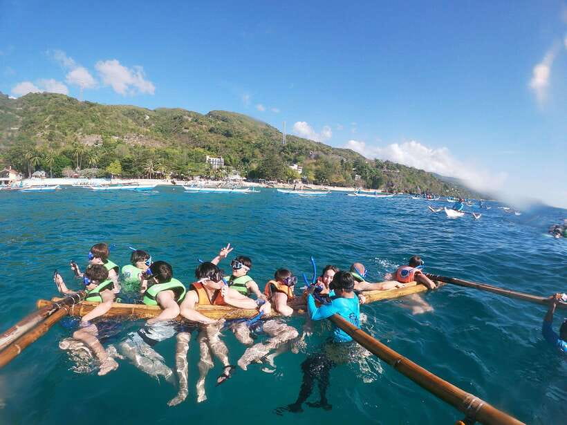 Oslob: Whaleshark Swimming, Tumalog Falls & Sumilon Island - Meeting Oslob’s whale sharks