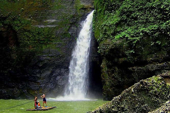 Pagsanjan Falls Adventure from Manila - Pagsanjan Gorge and the upstream ride