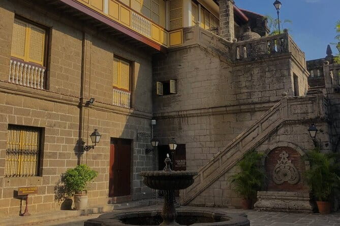Pagsanjans Natural Wonders and Tagaytay Beauty, Full Day Journey - Lunch and dietary needs