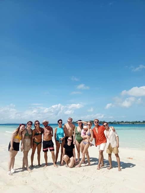 PALAWAN: Balabac Island Hopping with Full board Meals - Balabac asks you to trade comfort for quiet