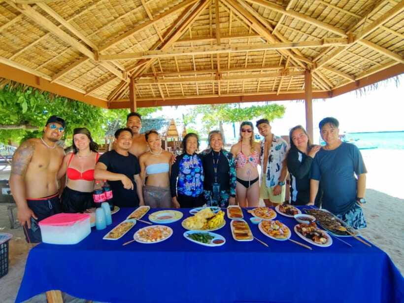 Palawan: Honda Bay Island Hopping Cruise - What the $40 price really covers